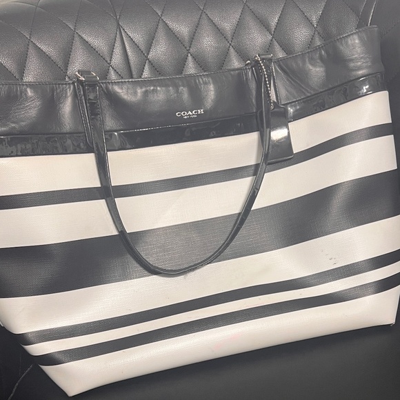 Coach Tote - Picture 1 of 4